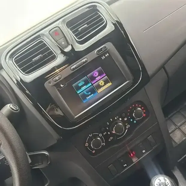 Renault SANDERO 1.0 12V SCE FLEX S EDITION MANUAL