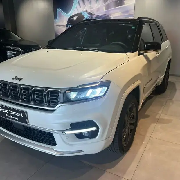 Jeep Commander Overland 2.0 Hurricane