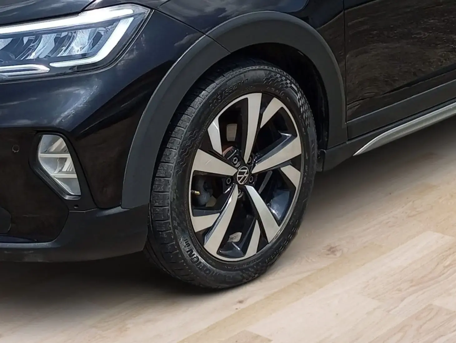 galeria Nivus Highline 1.0 200 TSI Flex Aut.