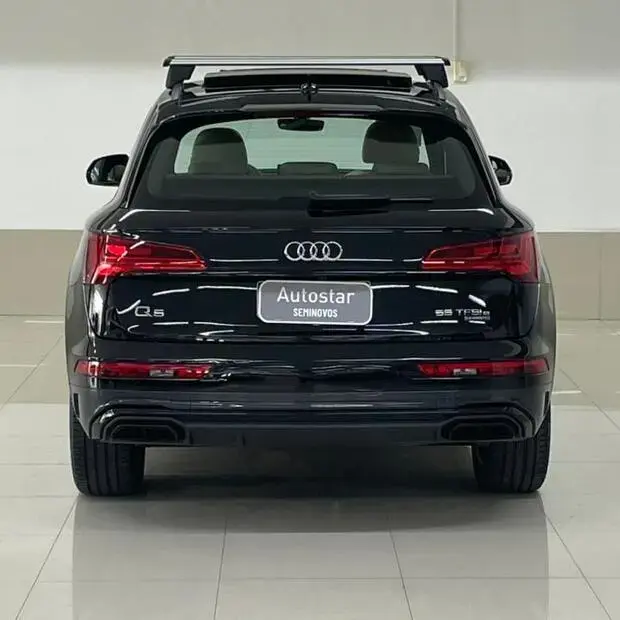 Audi Q5 Perf. Black 2.0 TFSIe S.Tr. Qt (Hib.)