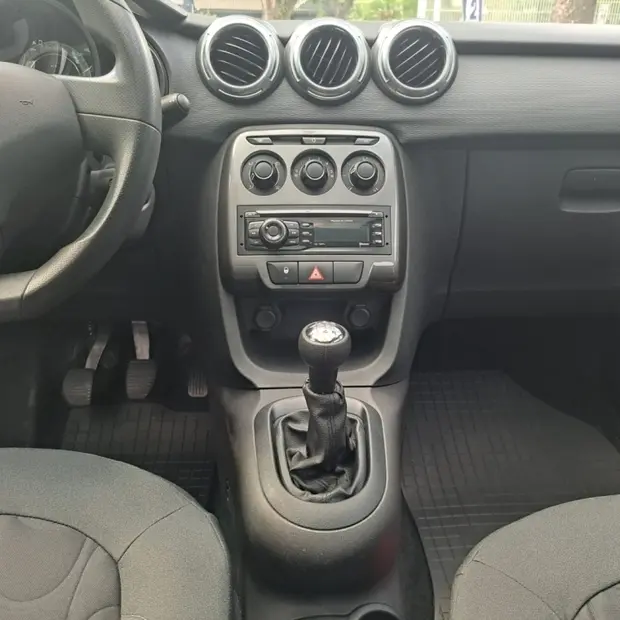 Citroen C3 1.5 TENDANCE 8V FLEX 4P MANUAL