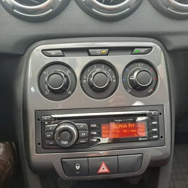 Citroen C3 1.5 TENDANCE 8V FLEX 4P MANUAL