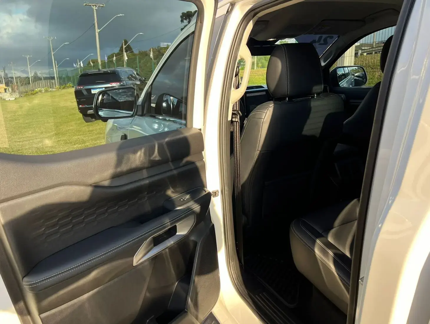 galeria Ranger Cabine Dupla