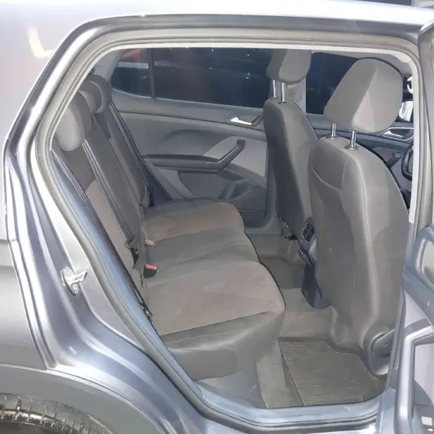 Volkswagen T-CROSS 1.0 200 TSI TOTAL FLEX AUTOMÁTICO