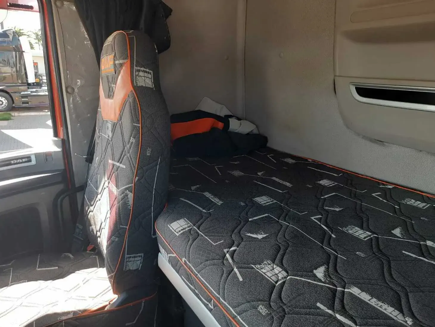 galeria DAF XF FTS 480 6x2