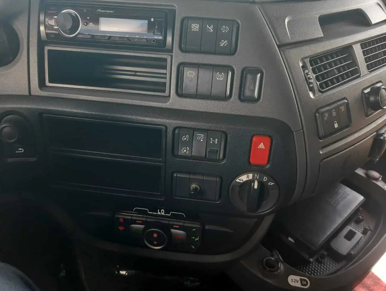 galeria DAF XF FTS 480 6x2