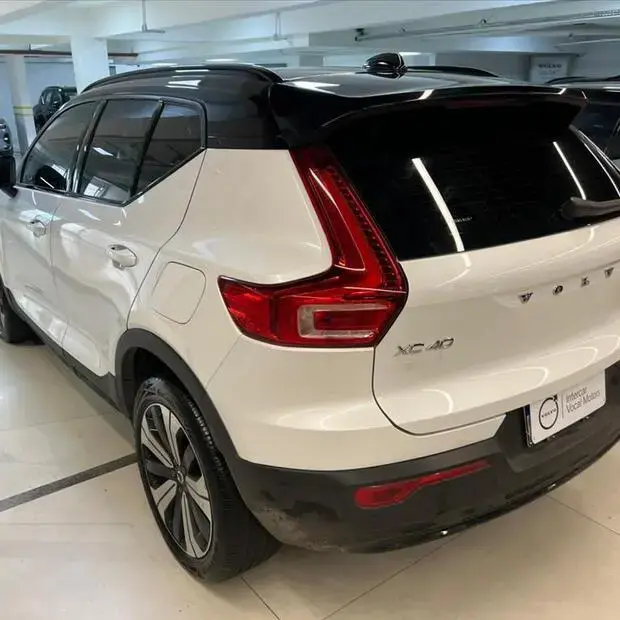 Volvo XC40 P6 RECHARGE ELECTRIC PLUS