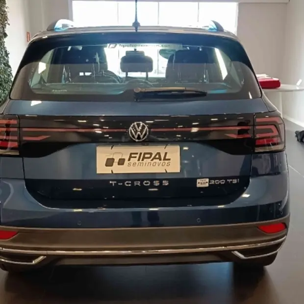 Volkswagen T-CROSS 1.0 200 TSI TOTAL FLEX COMFORTLINE AUTOMÁTICO