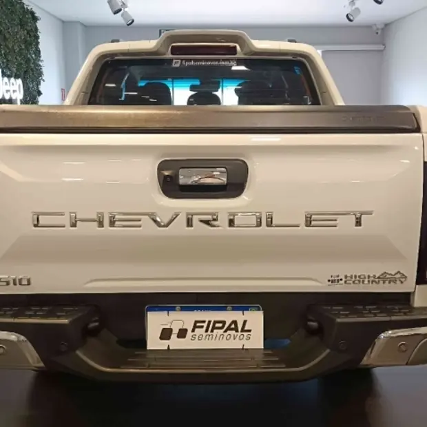 Chevrolet S10 2.8 16V TURBO DIESEL HIGH COUNTRY CD 4X4 AUTOMÁTICO