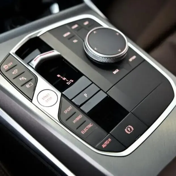 Bmw 330e M Sport 2.0 Turbo (Aut.) (Híb.)