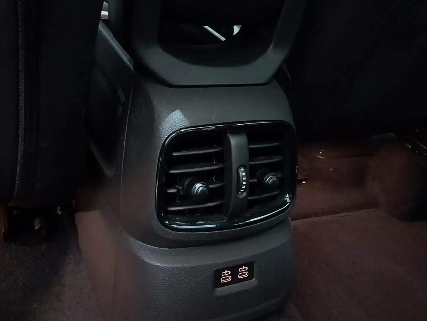 galeria Cooper Countryman