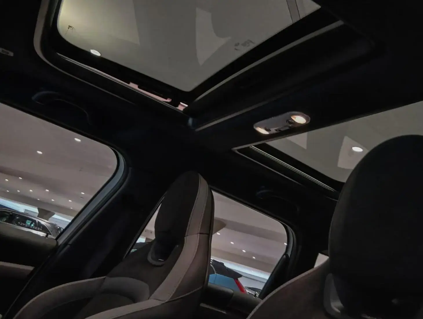 galeria Cooper Countryman