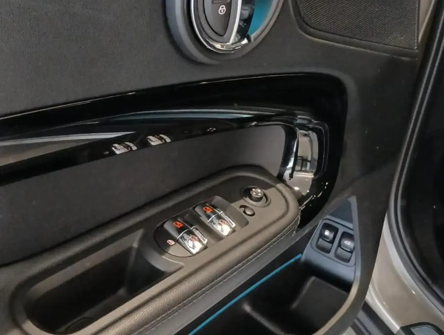 galeria Cooper Countryman