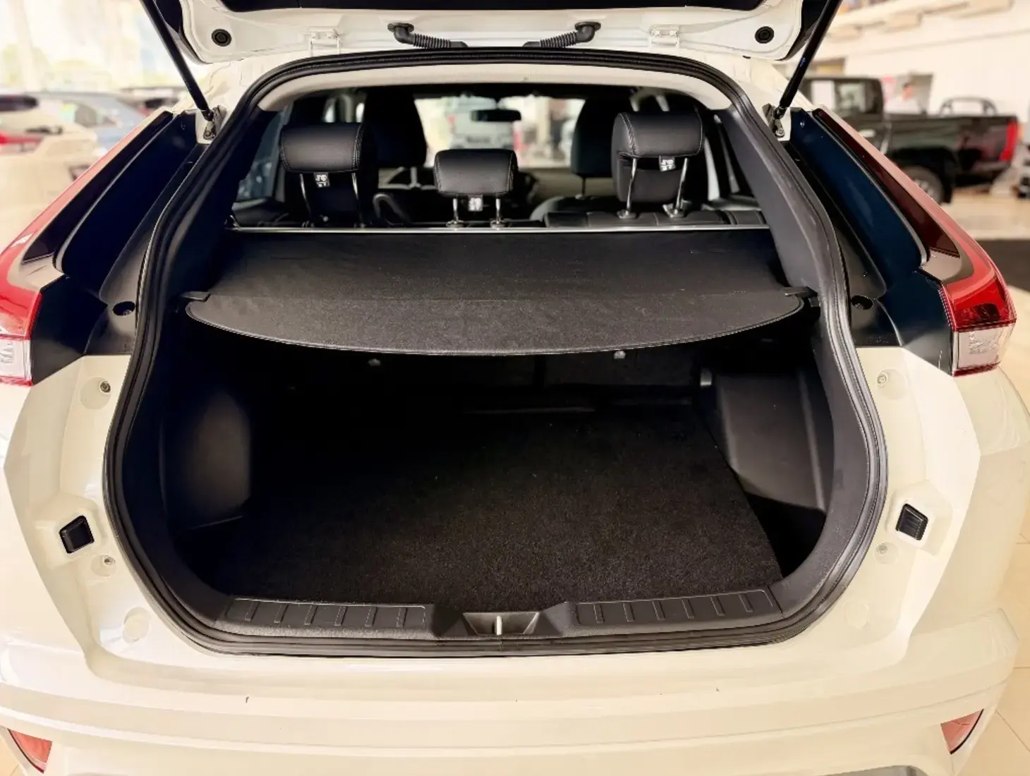 galeria ECLIPSE CROSS