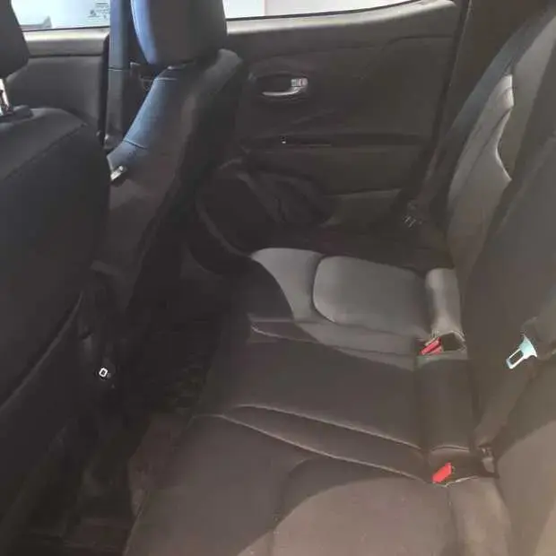 Jeep Renegade Altitude T270 1.3 Turbo 4x2