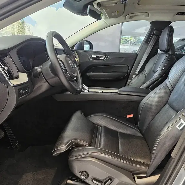 Volvo XC60 2.0 T8 Hybrid Inscription AWD