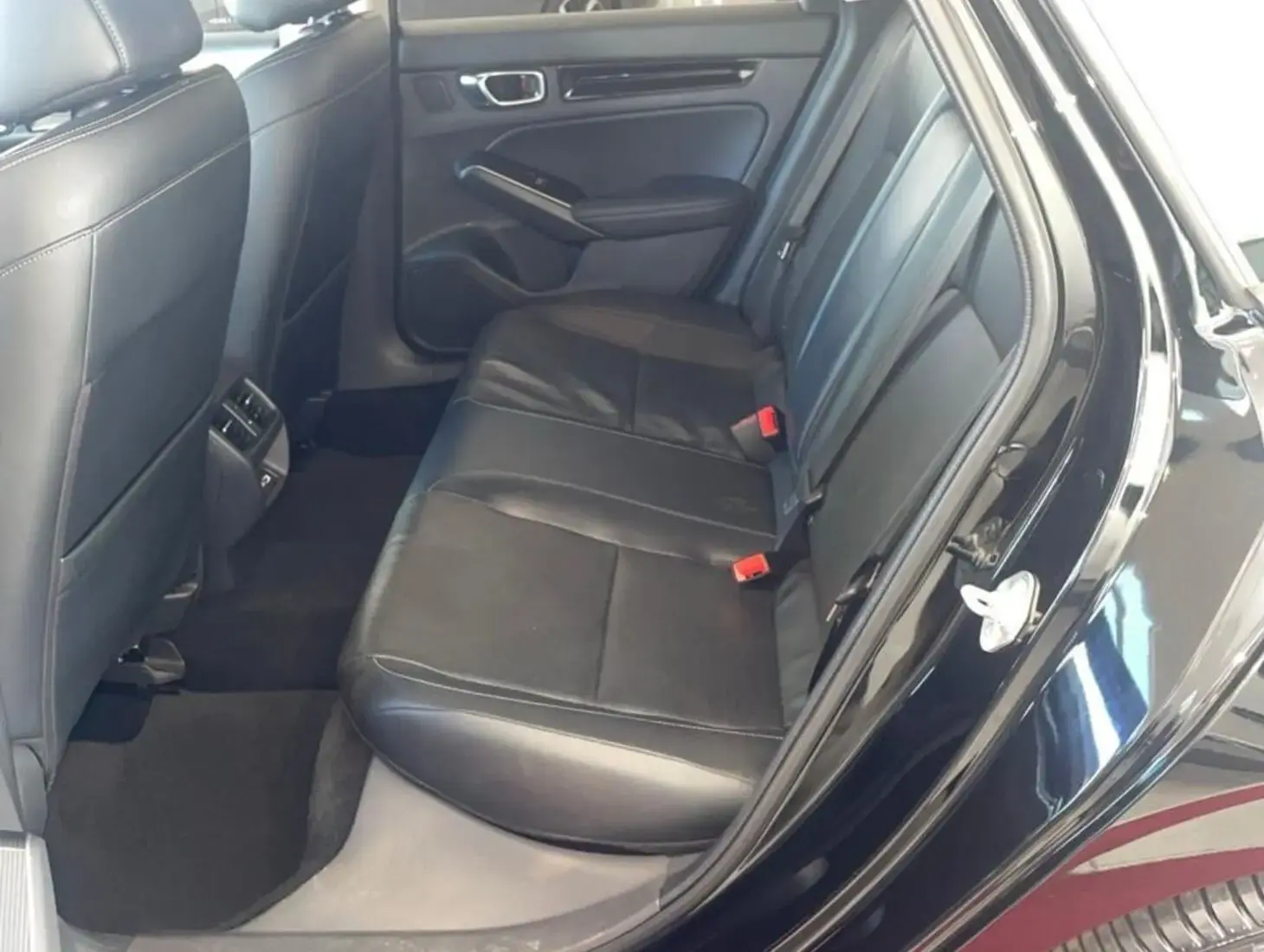 galeria CIVIC SEDAN TOURING 2.0 16V AUT. HÍBRIDO