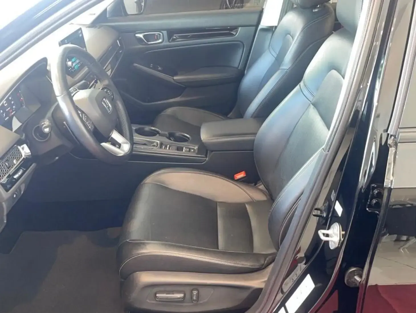 galeria CIVIC SEDAN TOURING 2.0 16V AUT. HÍBRIDO