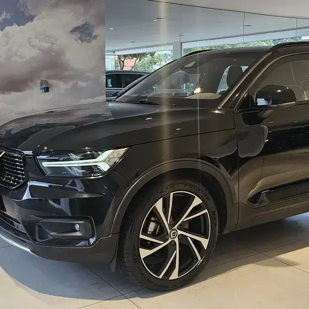 Volvo XC40 R-Design XC40 2.0 T5 R-Design AWD