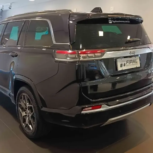 Jeep COMMANDER 1.3 T270 TURBO FLEX OVERLAND AT6