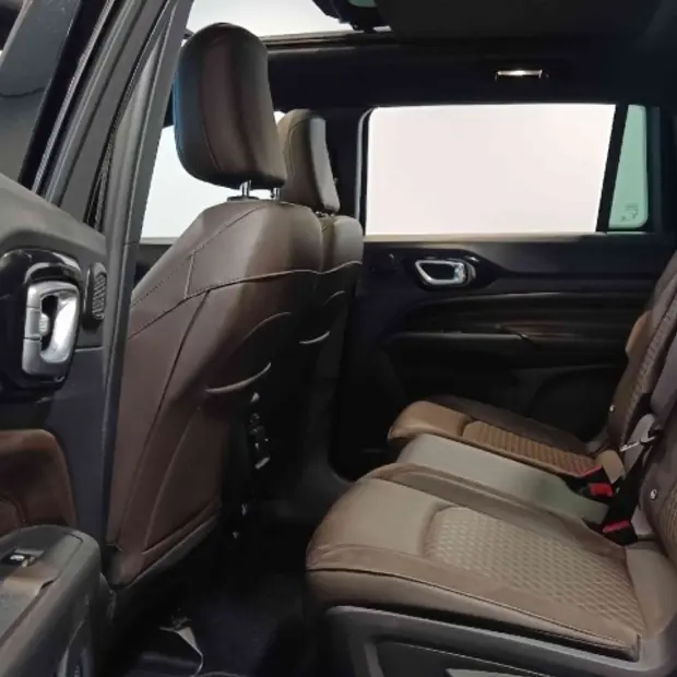 Jeep COMMANDER 1.3 T270 TURBO FLEX OVERLAND AT6