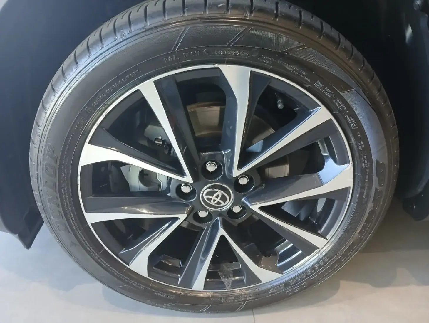 galeria Corolla Cross