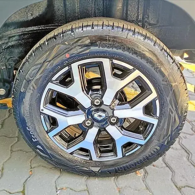 Renault KWID 1.0 12V SCE FLEX OUTSIDER MANUAL