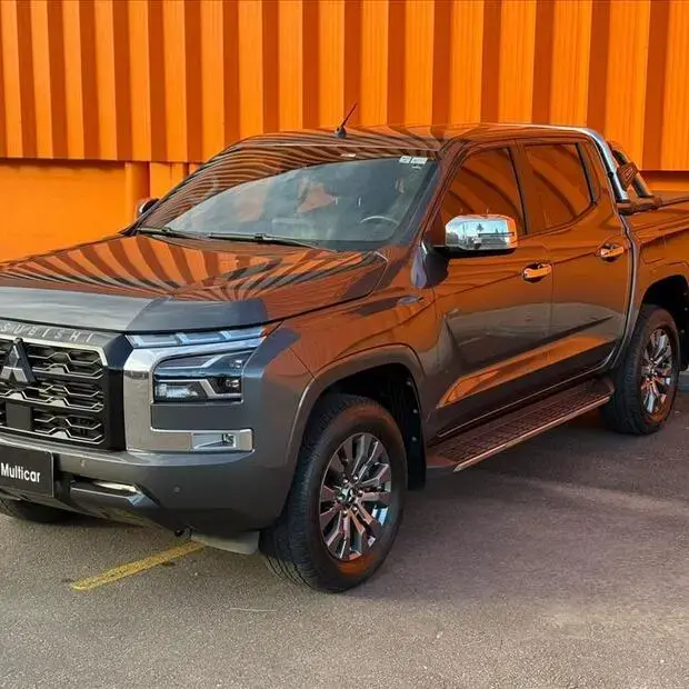 Mitsubishi TRITON 2.4 BITURBO DIESEL CD HPE-S 4X4 AUTOMÁTICO