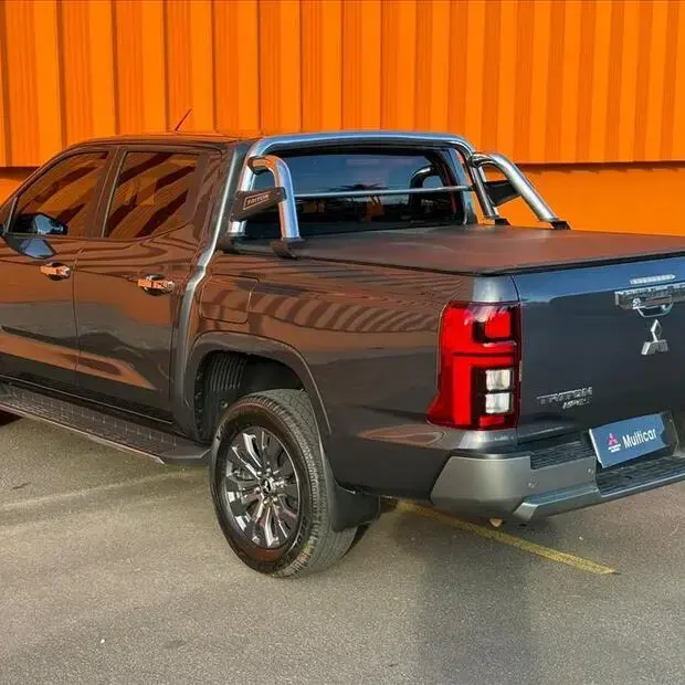 Mitsubishi TRITON 2.4 BITURBO DIESEL CD HPE-S 4X4 AUTOMÁTICO