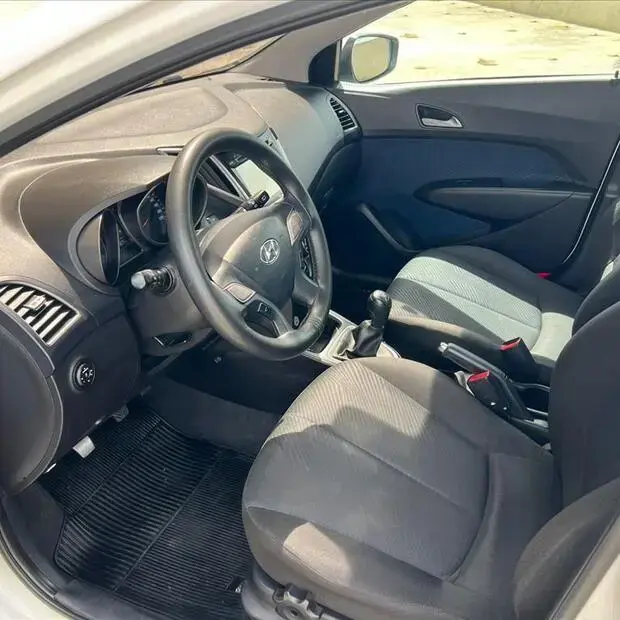 Hyundai HB20 1.6 COMFORT 16V FLEX 4P MANUAL