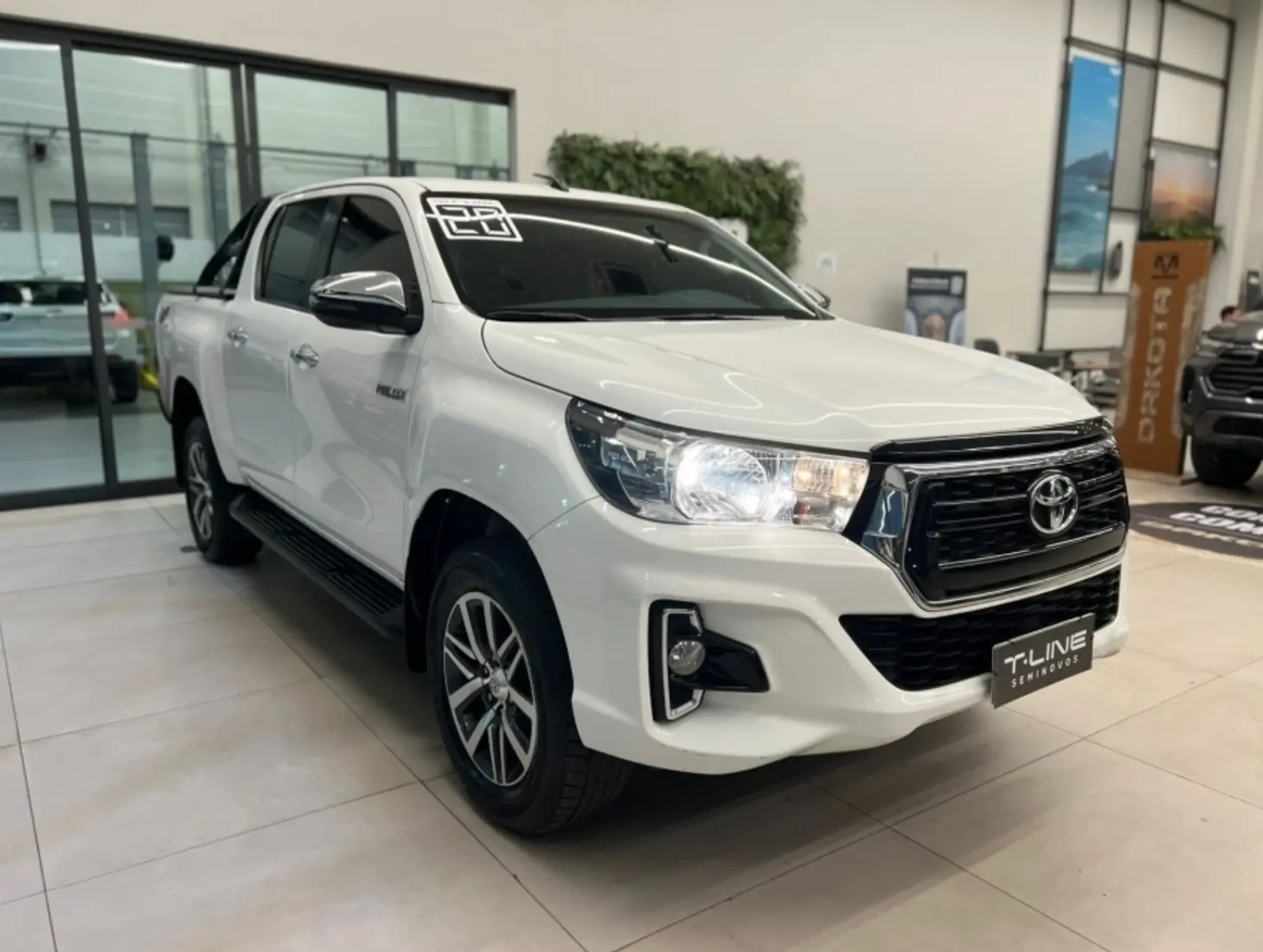 galeria HILUX