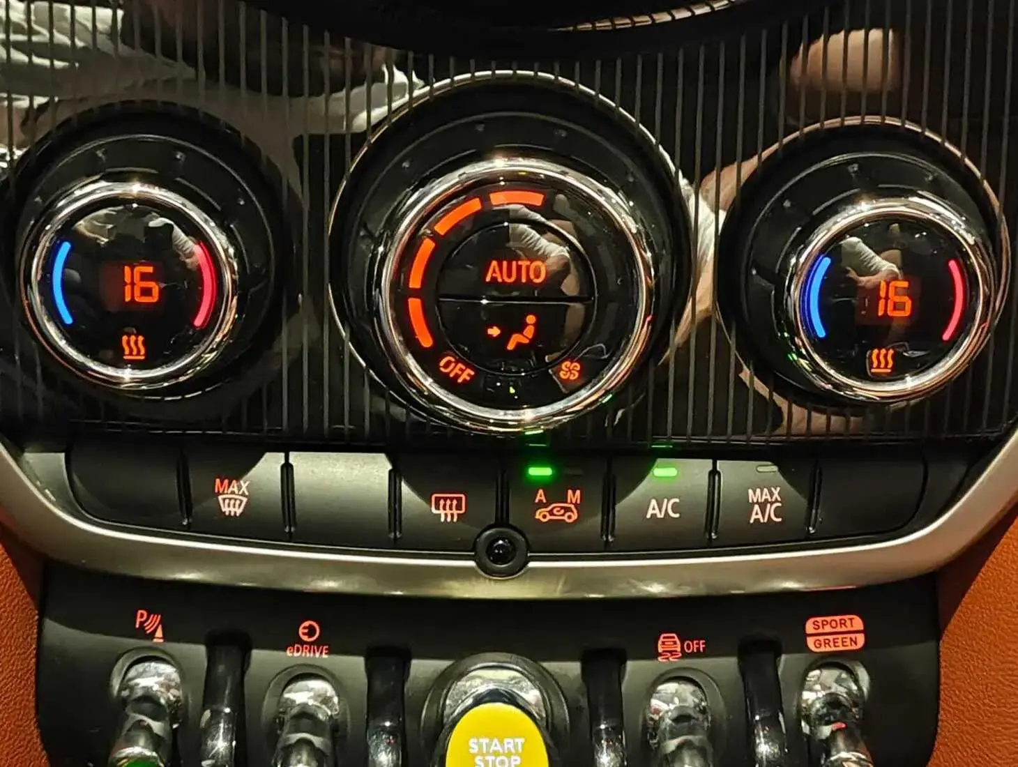 galeria Cooper Countryman