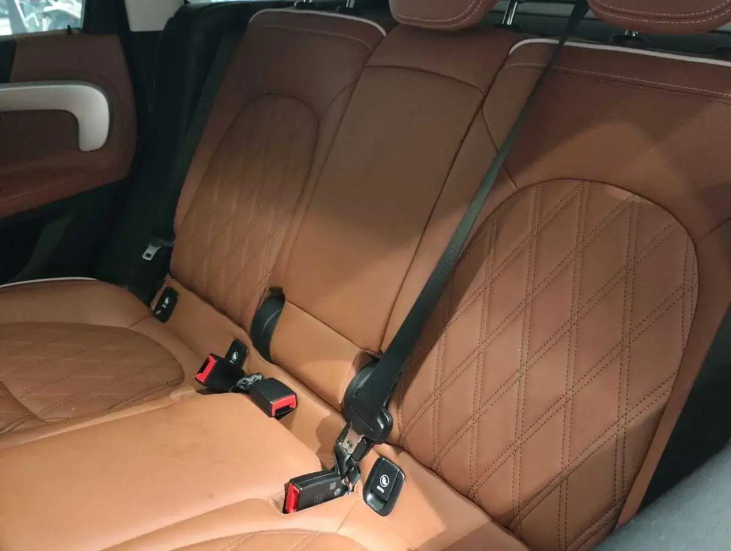 galeria Cooper Countryman