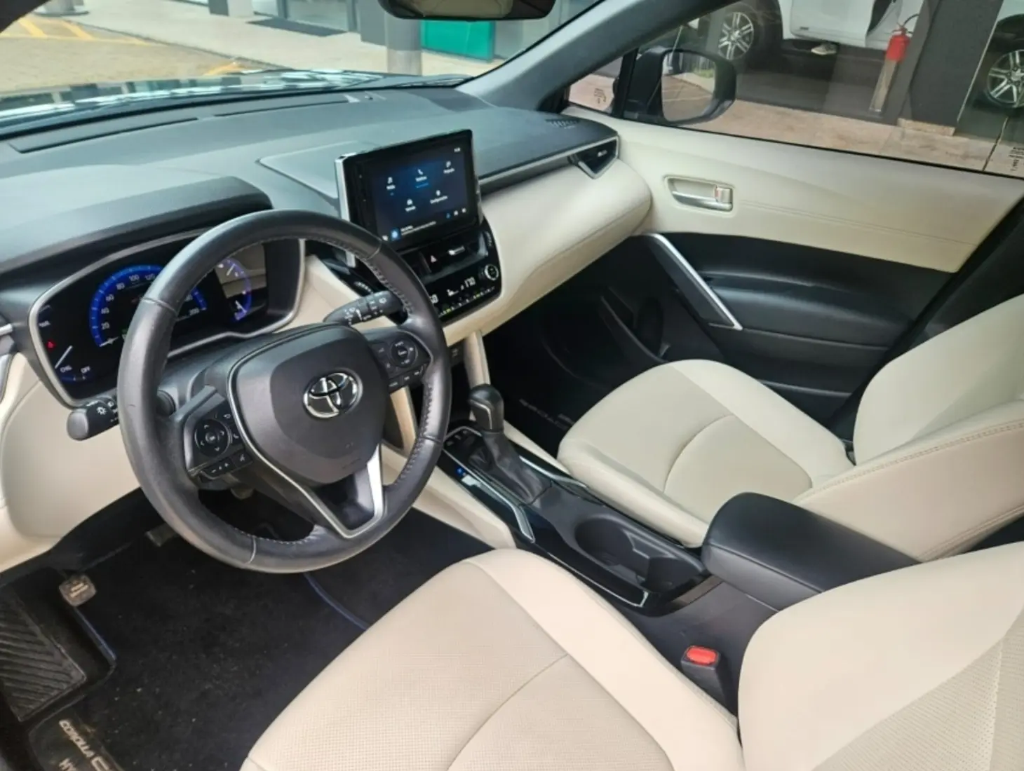 galeria COROLLA CROSS