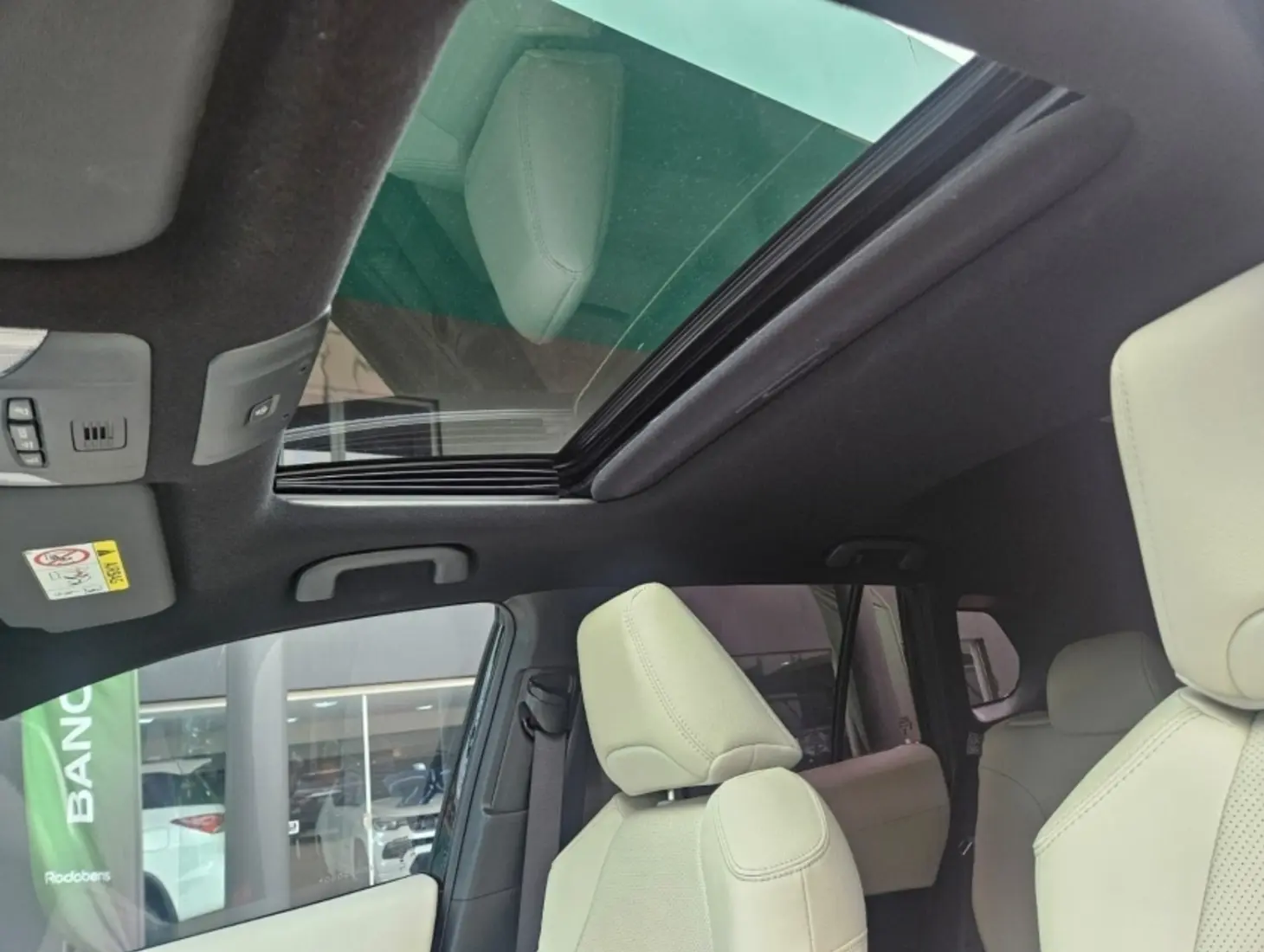 galeria COROLLA CROSS