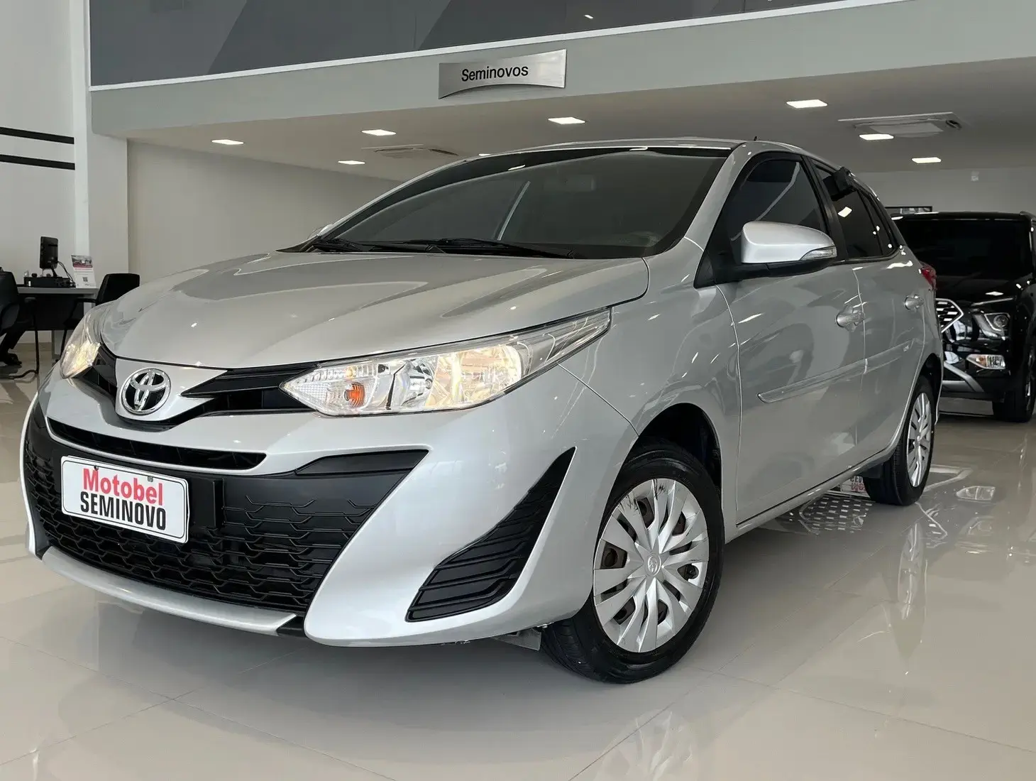 galeria YARIS XL