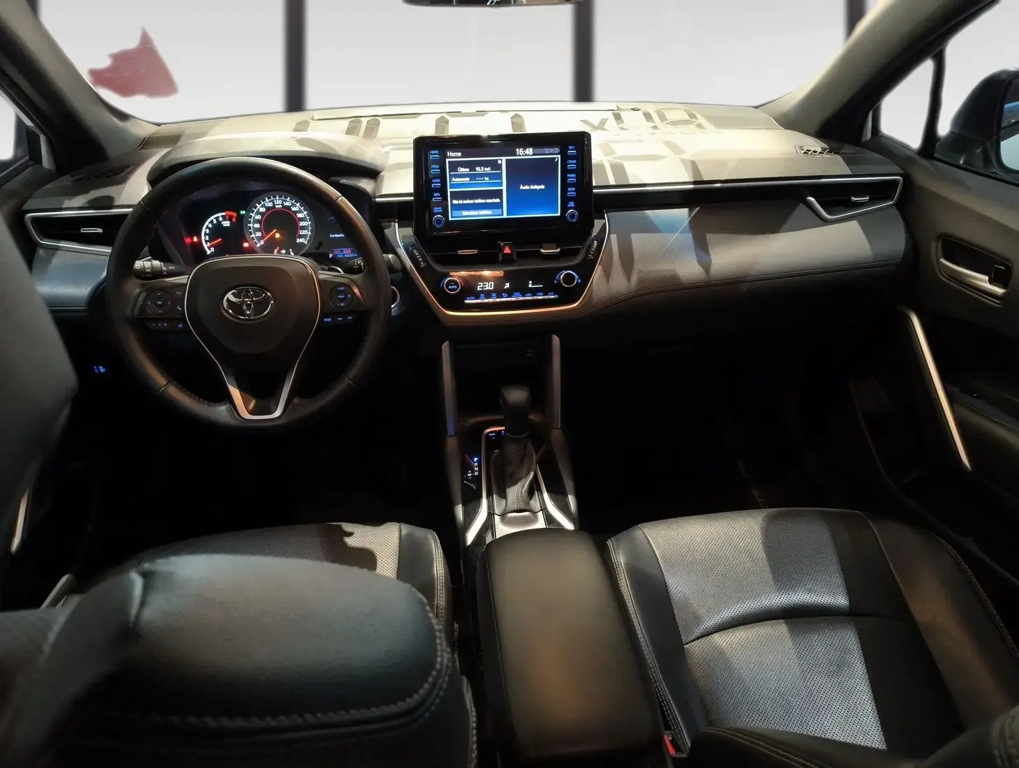 galeria Corolla Cross