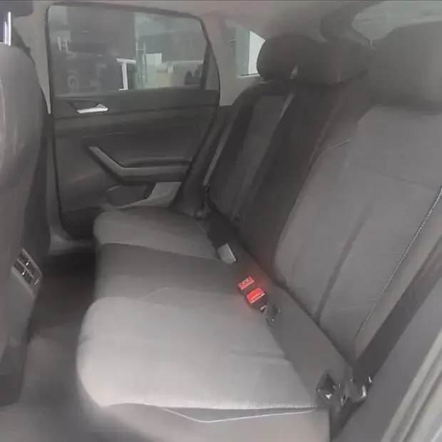 Volkswagen NIVUS 1.0 200 TSI TOTAL FLEX COMFORTLINE AUTOMÁTICO