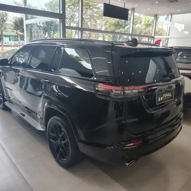 Jeep COMMANDER 2.0 HURRICANE 4 TURBO GASOLINA BLACKHAWK AT9