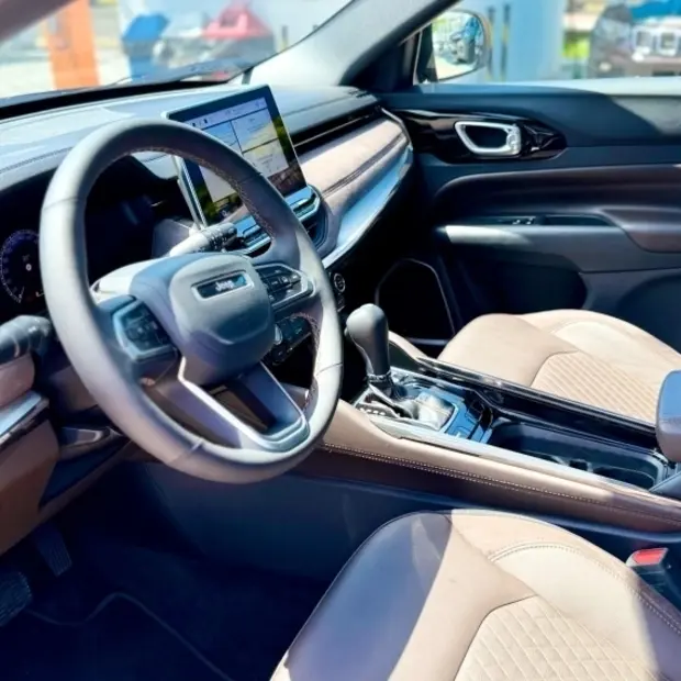 Jeep COMMANDER 1.3 T270 TURBO FLEX OVERLAND AT6