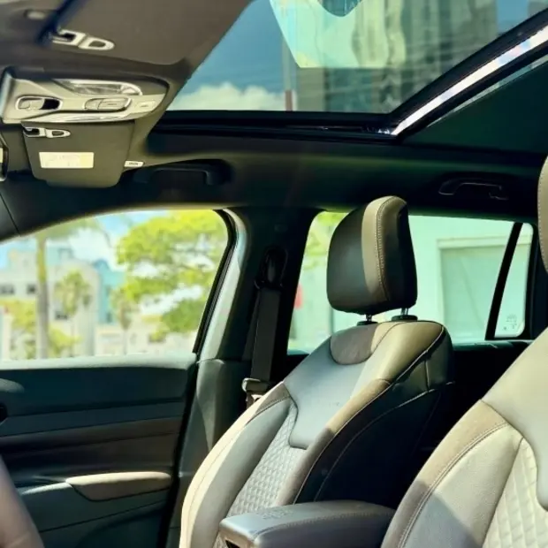 Jeep COMMANDER 2.0 TD380 TURBO DIESEL OVERLAND AT9