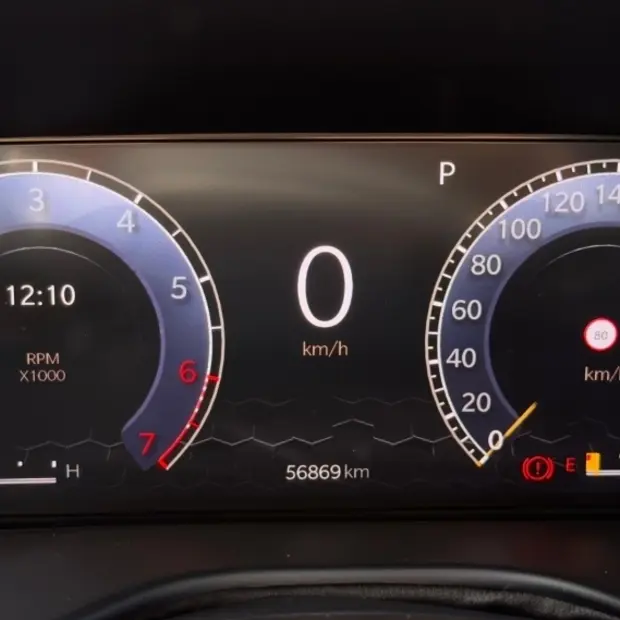 Jeep COMMANDER 1.3 T270 TURBO FLEX OVERLAND AT6