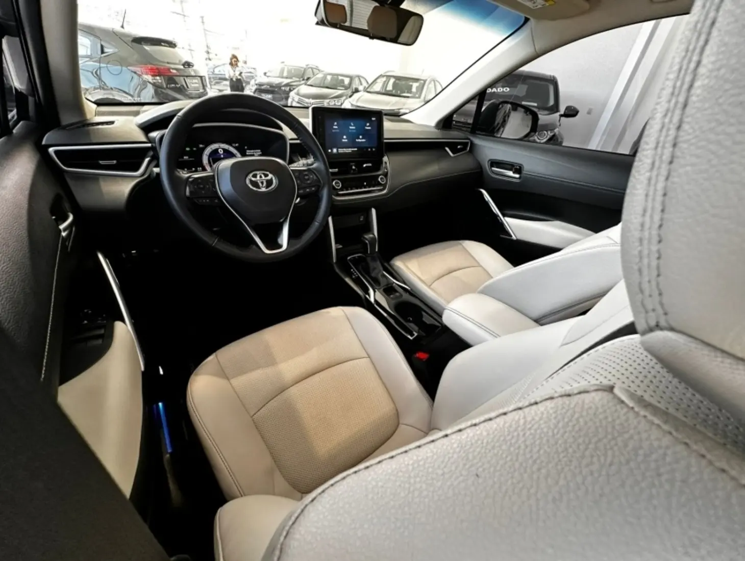 galeria COROLLA CROSS