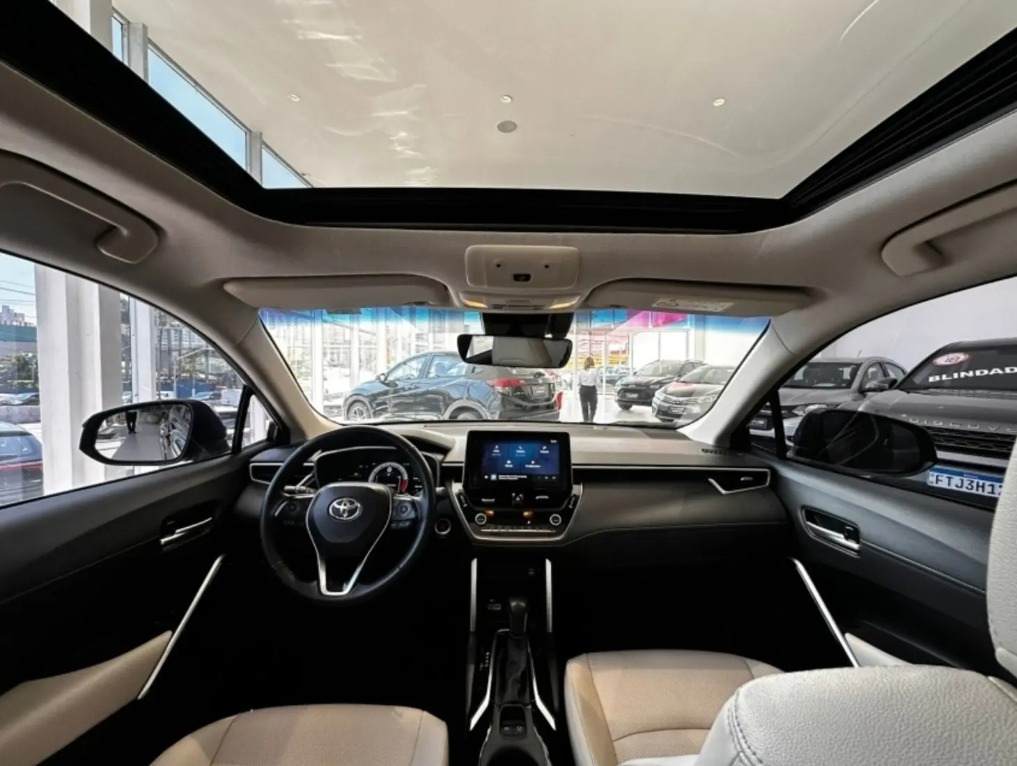 galeria COROLLA CROSS