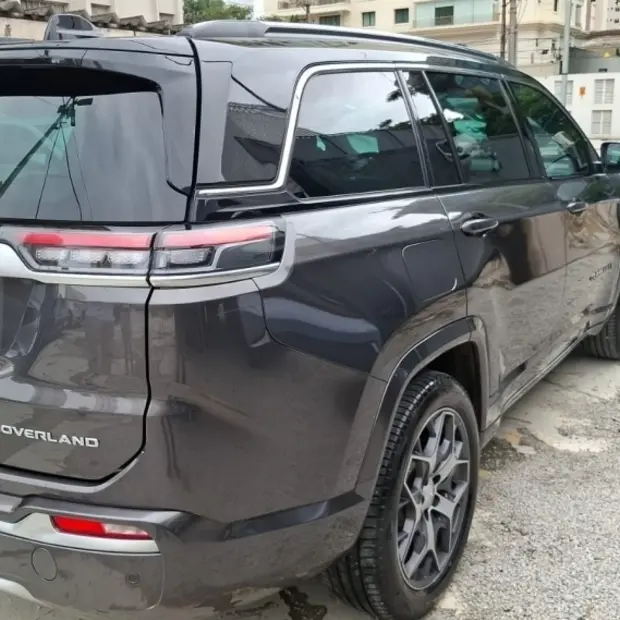 Jeep COMMANDER 1.3 T270 TURBO FLEX OVERLAND AT6