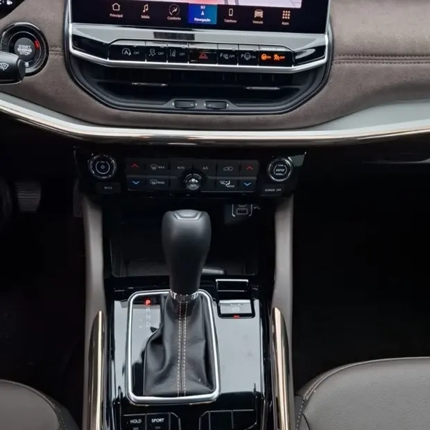 Jeep COMMANDER 1.3 T270 TURBO FLEX OVERLAND AT6