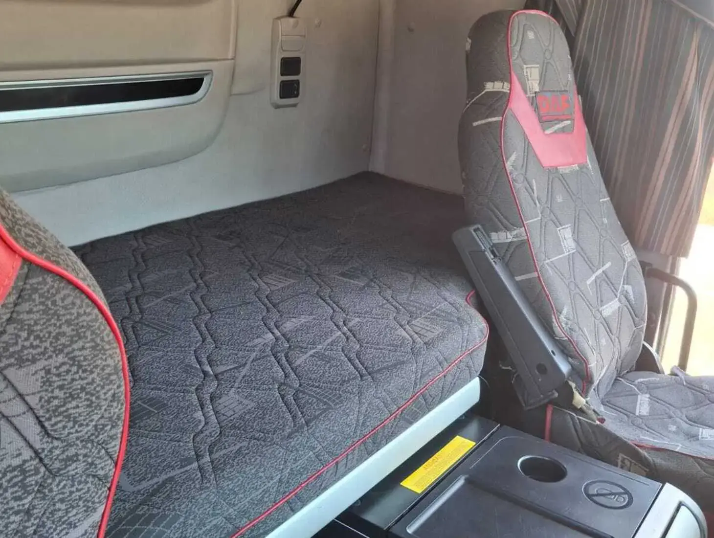 galeria DAF XF FTS 480 6X2