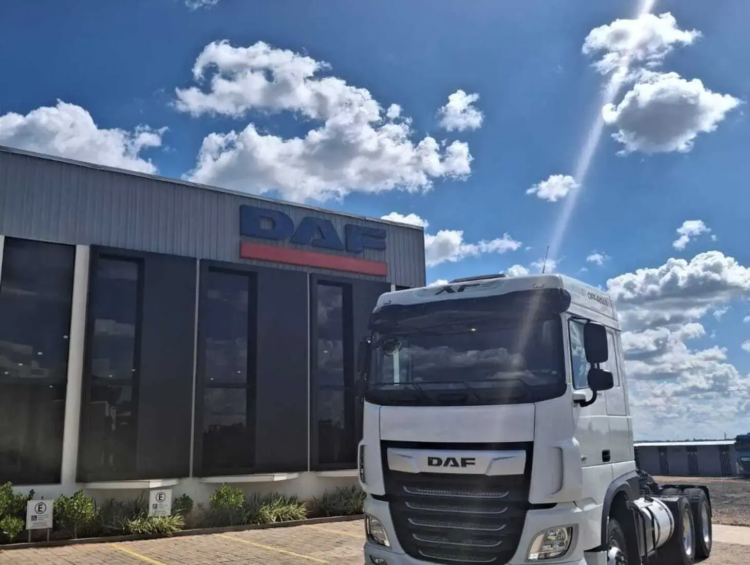 galeria DAF XF FTT 530 6X4 HR - OFF ROAD