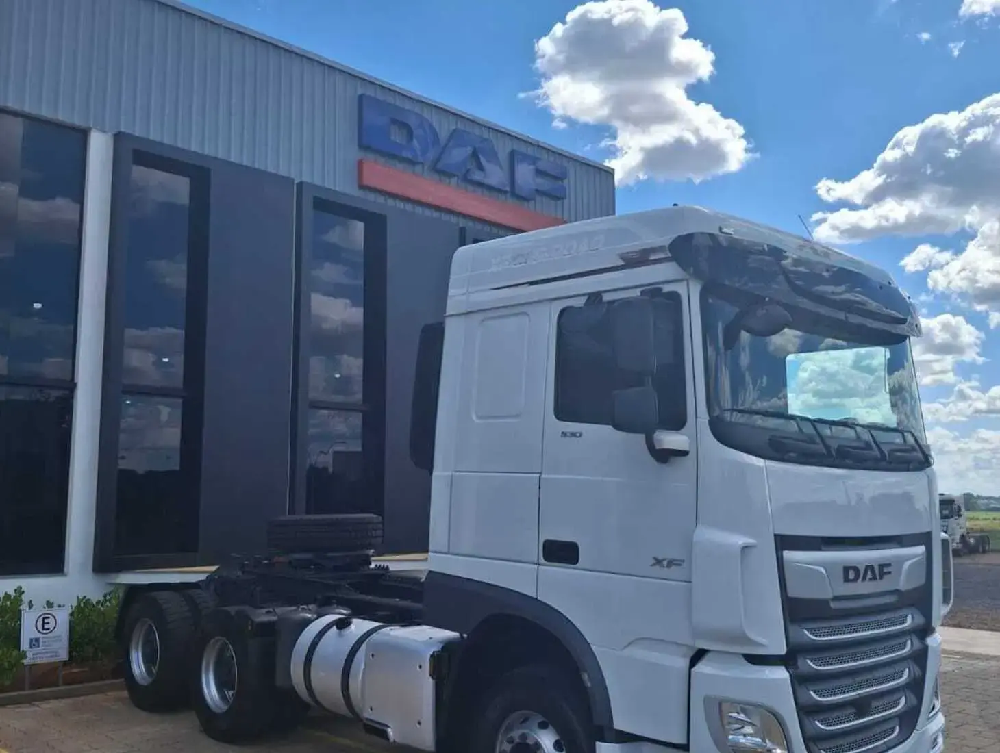 galeria DAF XF FTT 530 6X4 HR - OFF ROAD