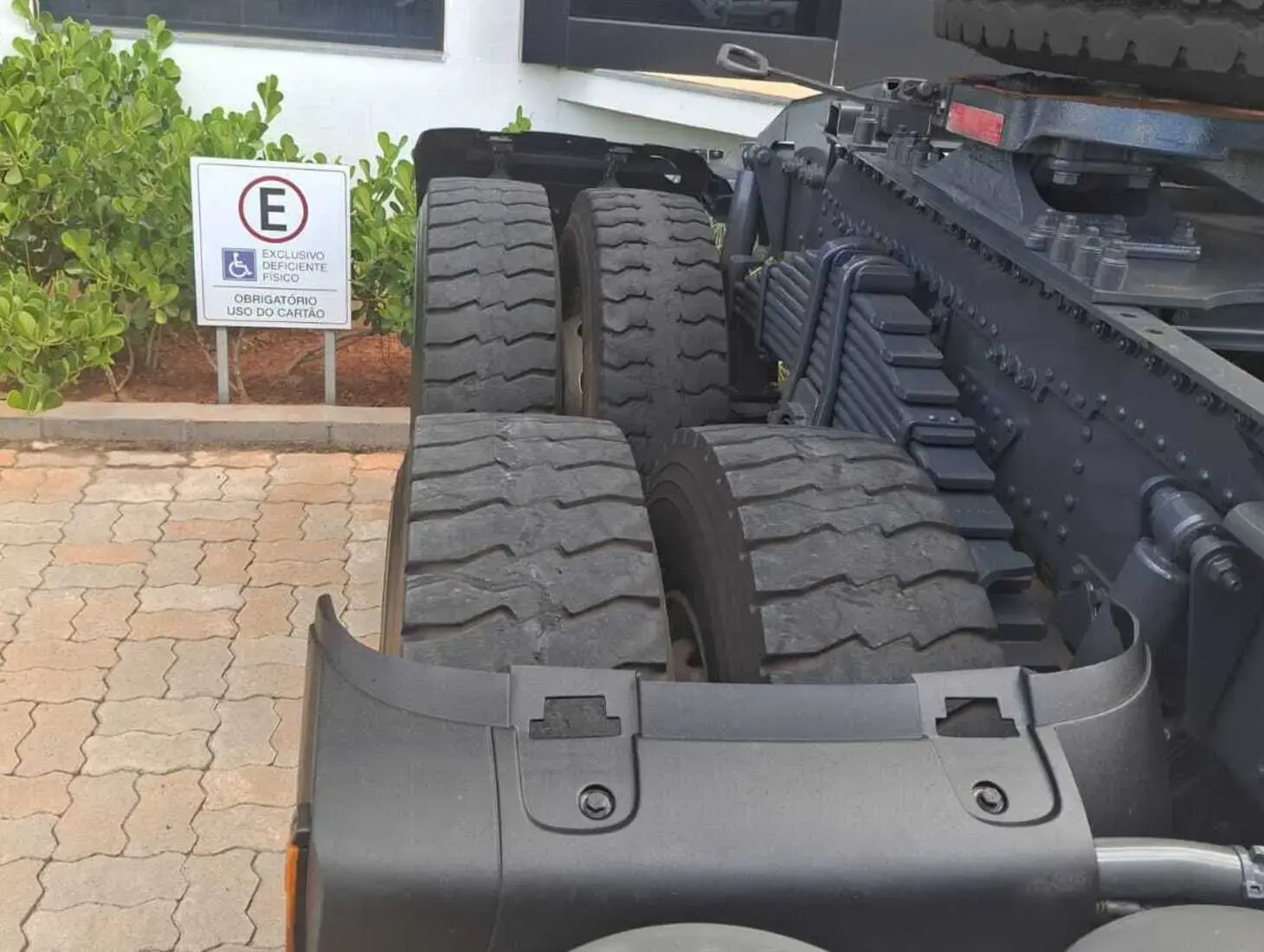 galeria DAF XF FTT 530 6X4 HR - OFF ROAD